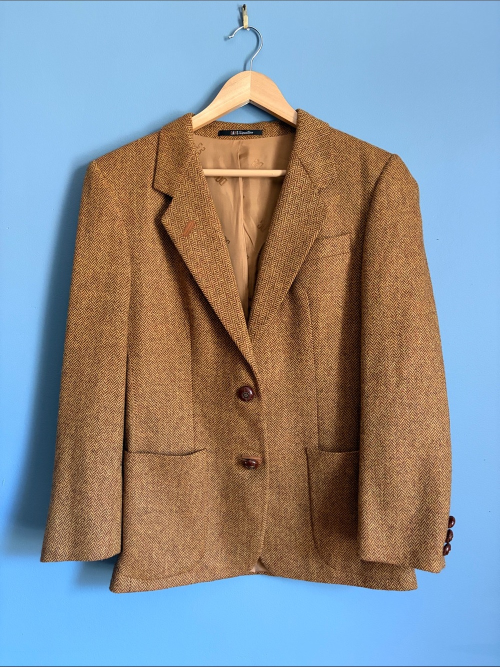 DAKS Classic Women's Tan Tweed Blazer Jacket